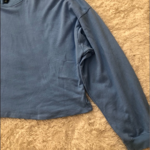 CROPPED SWEATSHIRT - Picture 2 of 3
